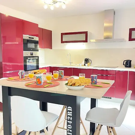 Tres Bel -residence Avec Piscine Sur Le Toit Et Vue Panoramique 公寓 Saint-Raphaël