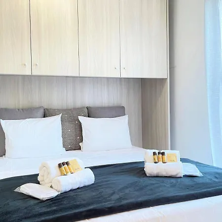 Tres Bel -residence Avec Piscine Sur Le Toit Et Vue Panoramique *