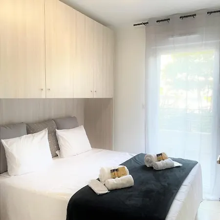 Apartamento Tres Bel -residence Avec Piscine Sur Le Toit Et Vue Panoramique