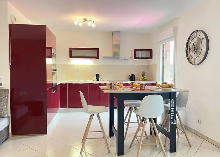 Tres Bel -residence Avec Piscine Sur Le Toit Et Vue Panoramique Appartement Saint-Raphaël