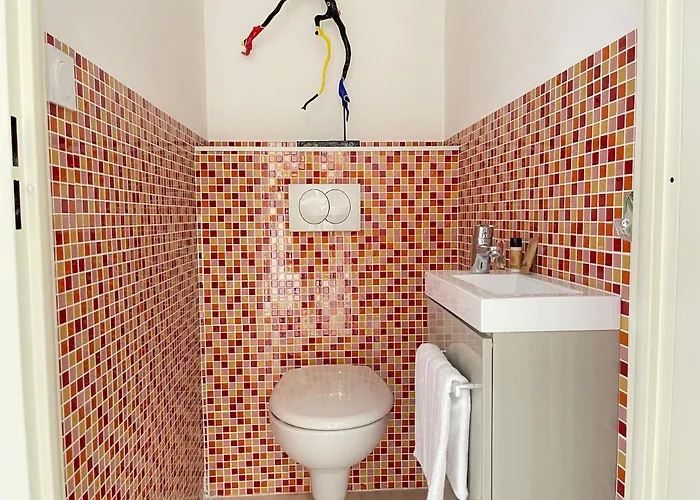 Tres Bel -residence Avec Piscine Sur Le Toit Et Vue Panoramique Saint-Raphaël